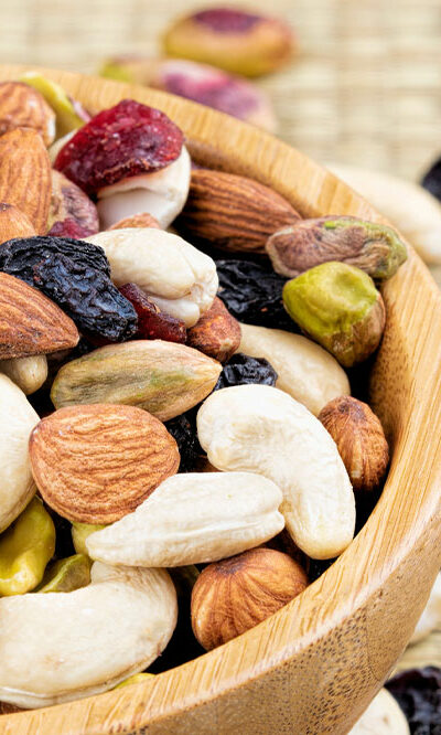 10 Tasty Low-Carb Snacks to Try