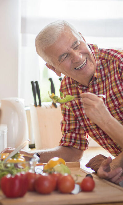 Tips to Maintain Healthy Meal Plans for Seniors