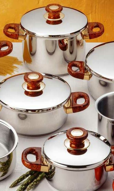 3 Popular Rachael Ray Cookware Sets to Choose From