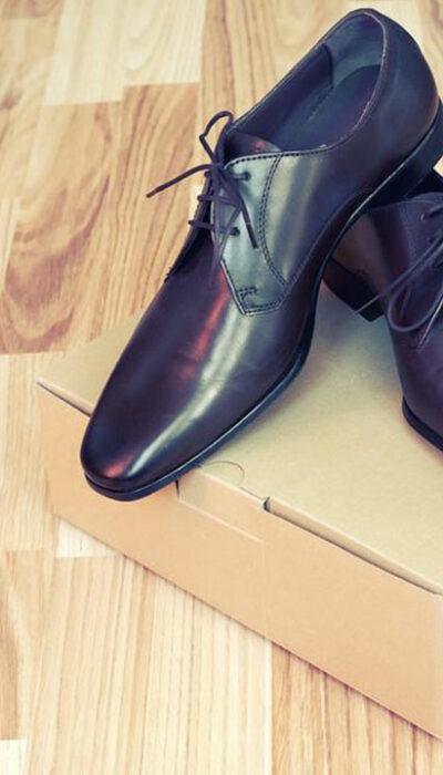 3 essential factors to consider before buying footwear for work