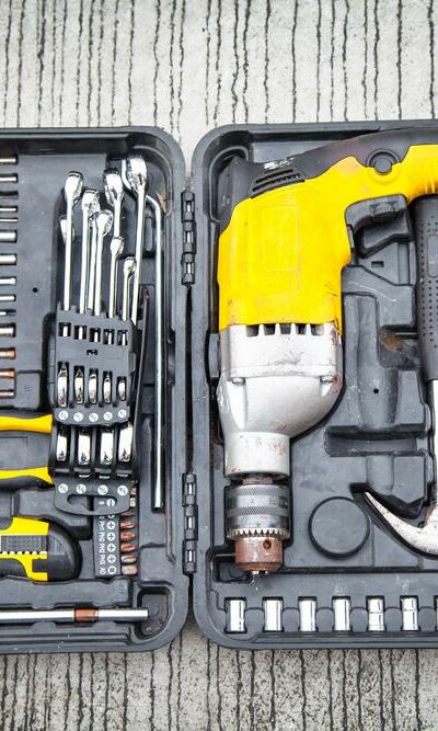 10 Popular Power And Hand Tool Kits