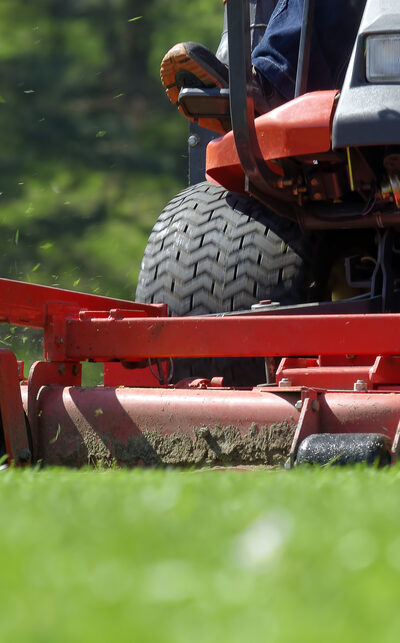 4 Best Places To Purchase Riding Lawn Mowers