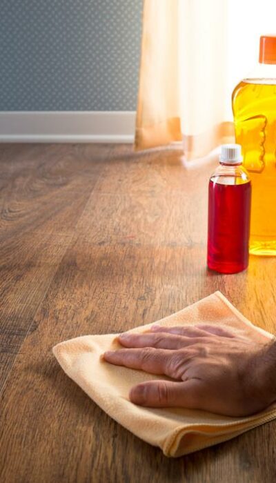 4 popular wooden floor cleaners for intensive cleaning