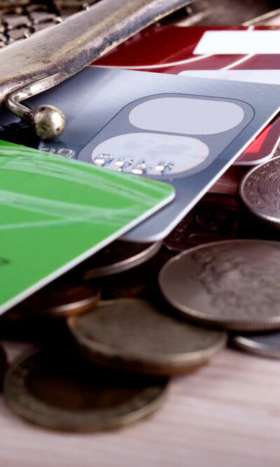 4 secure mobile credit card processors that accept Visa and Mastercard