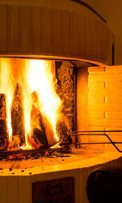 4 things you need to know about indoor fireplaces