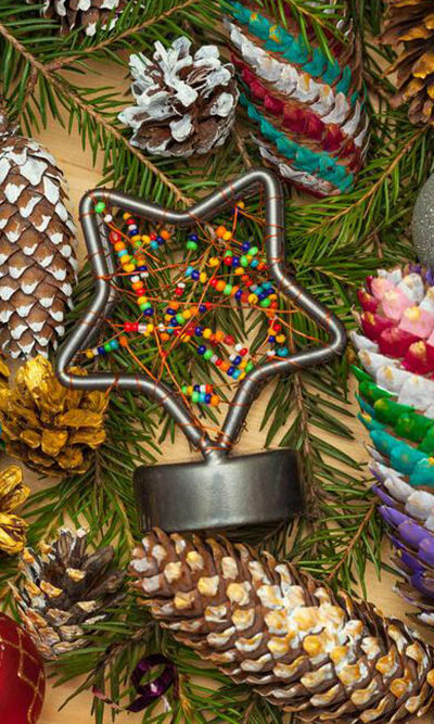 4 wacky Christmas tree ornaments you must try