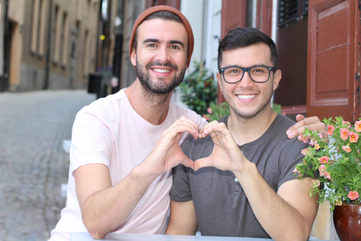 5 Features To Seek Out On Gay Dating Sites