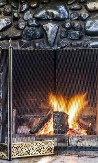 5 safety tips for a fireplace at home