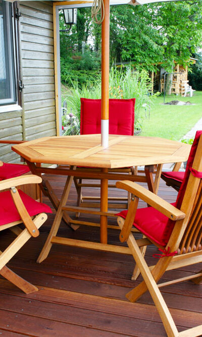 Care and maintenance tips for teak patio furniture