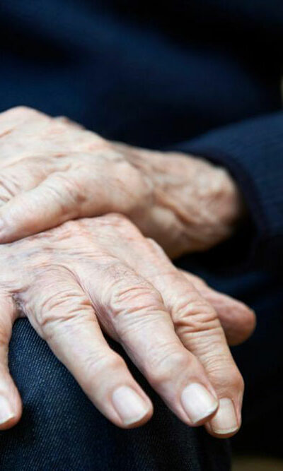 An overview of the symptoms of Parkinson&#8217;s disease