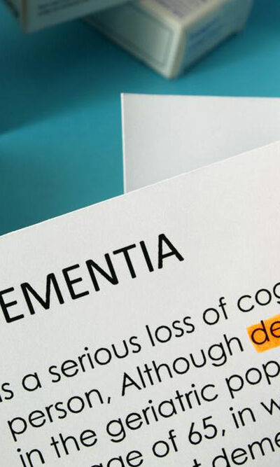 Be aware of these 7 early signs of dementia