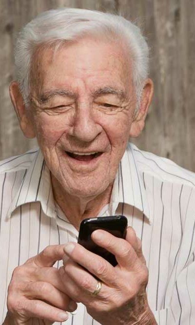 Benefits of Using Aarp Cell Phones for Seniors