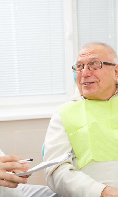 Dental Care Tips Older People Should Follow