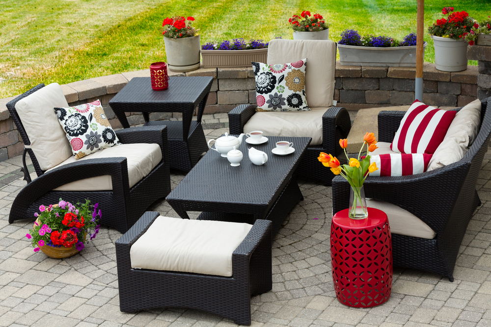 Different Types of Patio Furniture to Liven Up Your Outdoors