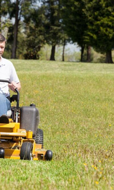 Features of riding lawn mowers