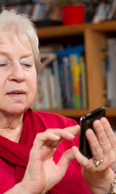 Free Cell Phones for Seniors