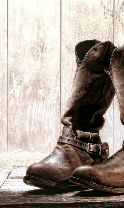 How to buy genuine cowboy boots