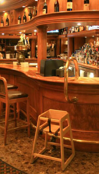 How to care of your bar stools in three easy steps