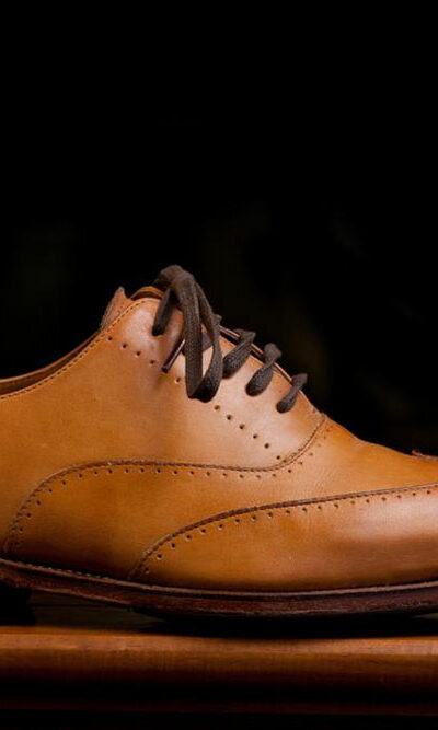 How to choose the right dress shoes