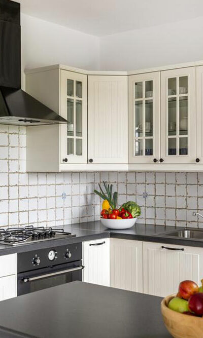 Here&#8217;s why kitchen backsplash panels are a must