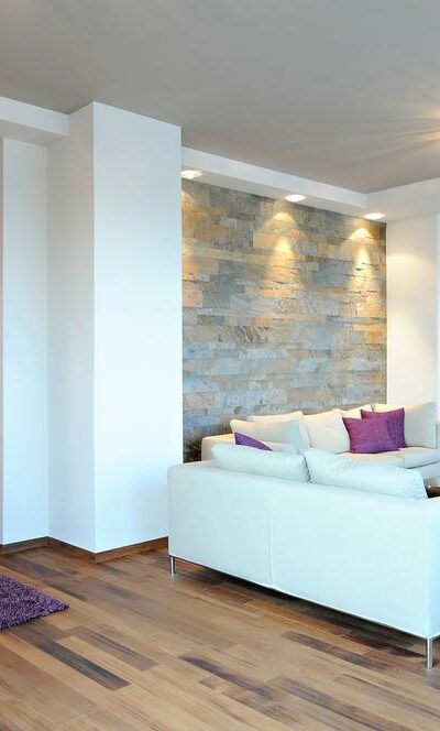 Living room wall decors &#8211; wallpapers to kindle your interiors