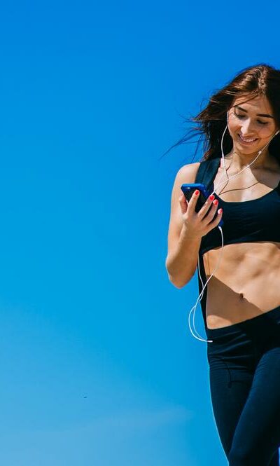 Listen To Your Favorite Music While Working Out With These Portable Players