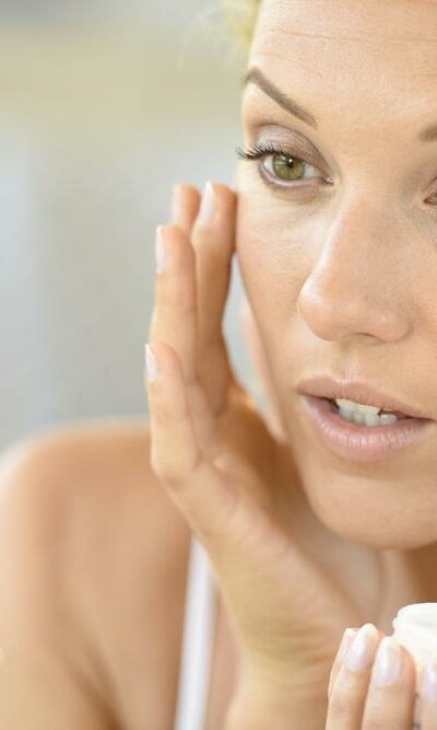 Natural Skincare Regimens for Dry Skin