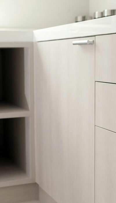 Some features of Lowes and IKEA kitchen cabinets