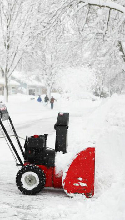 Popular brands of snowblowers