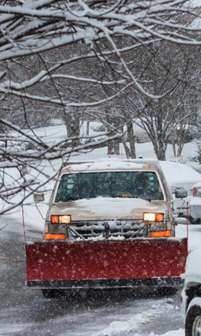 Quick maintenance tips for snow plows