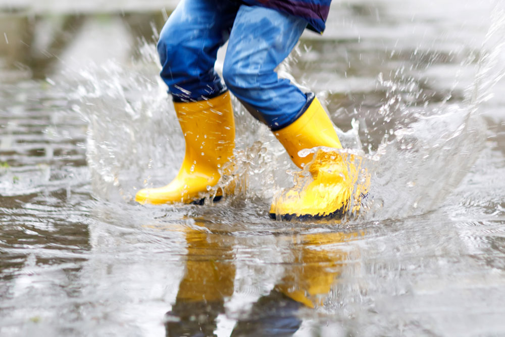 Reasons why Hunter rain boots are a great buy