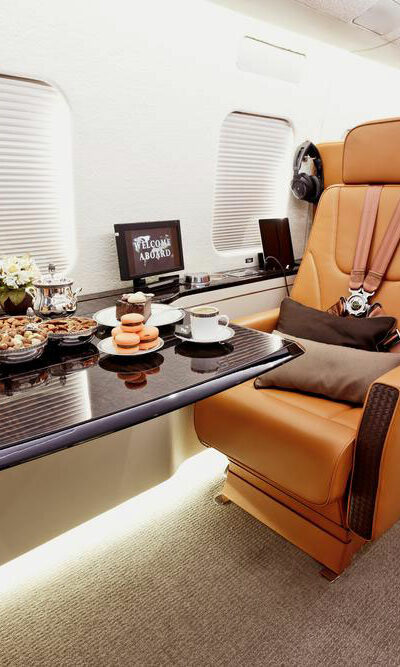 Ways to get the best business class flight offers