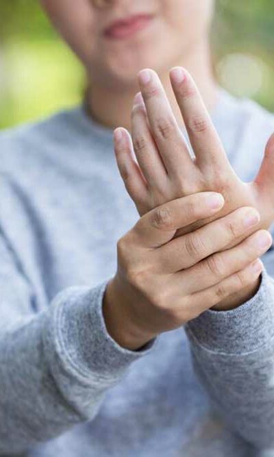 What Causes Numbness in the Fingers