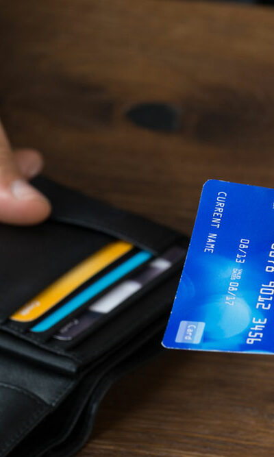 What is a credit card?