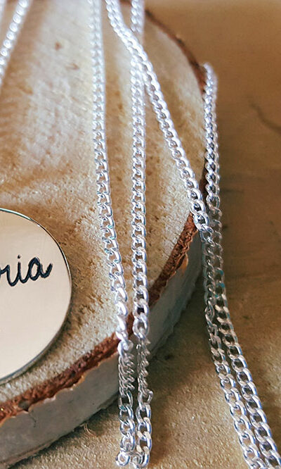 The main types of personalized name necklaces