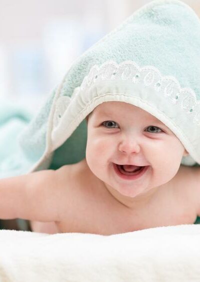 Tips to choose the right bathing products for your baby