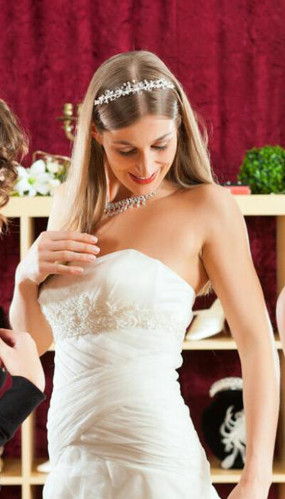 Tips to pick the best clothing for your wedding