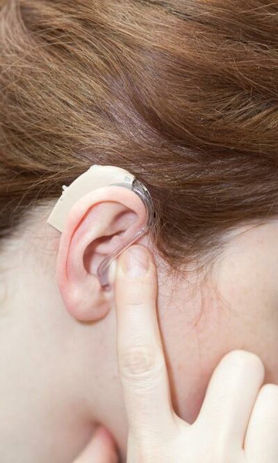 Types of hearing aids and tips to choose the right one