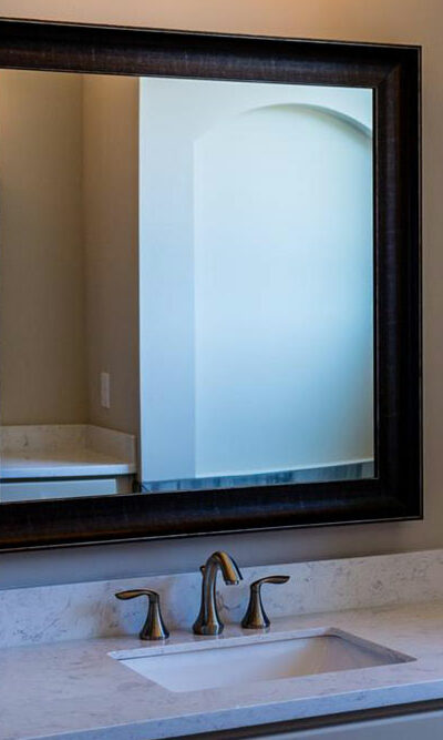 Useful tips on choosing the best bathroom vanity