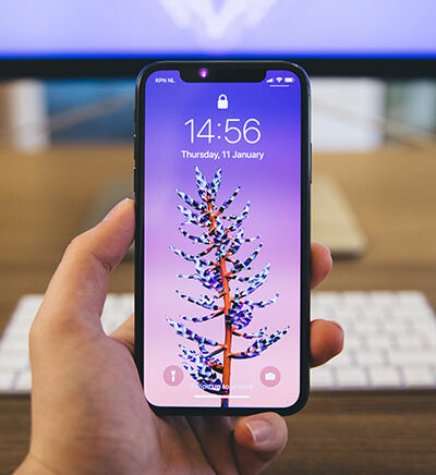 iPhone XS &#8211; Phone Review