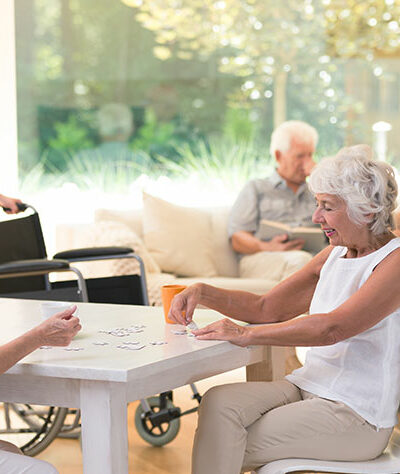 3 Factors to Consider While Choosing a Senior Living Facility