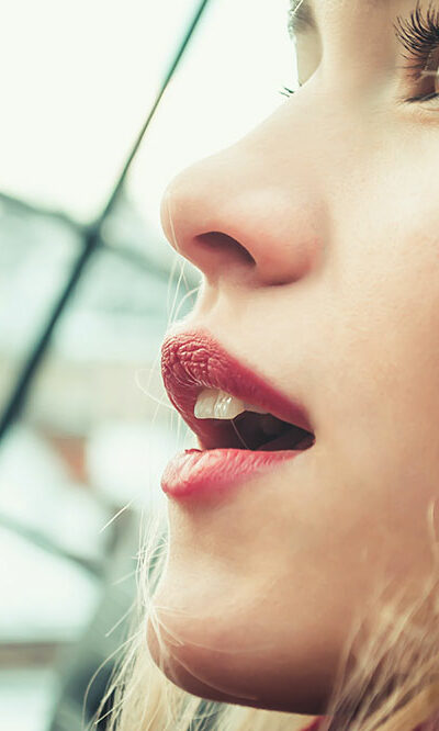 12 Tips to Say Goodbye to Lipstick Problems