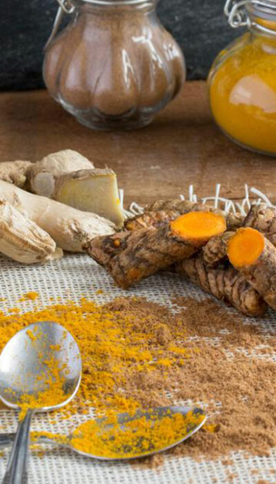 8 Amazing Health Benefits of Turmeric Curcumin