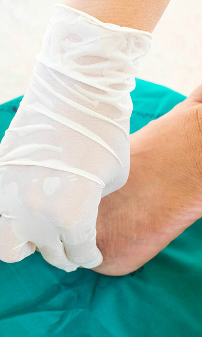 Know about the Various Symptoms of Neuropathy