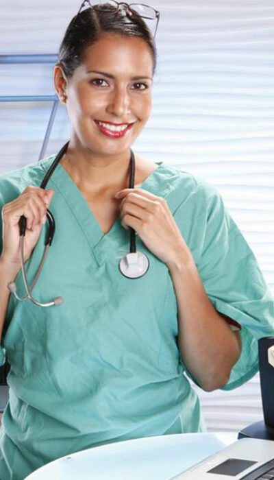 Holistic Medicine Schools &#8211; Programs to Become a Health Doctor