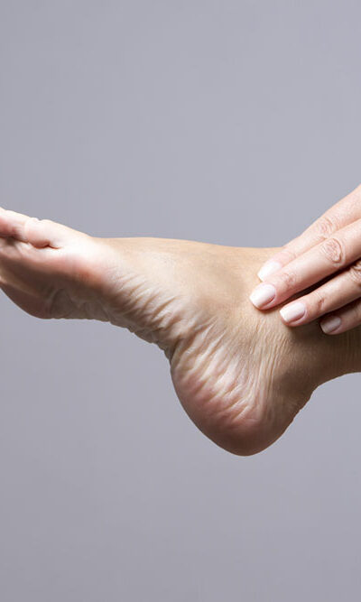 Here&#8217;s What You Need to Know About Burning Foot Pain