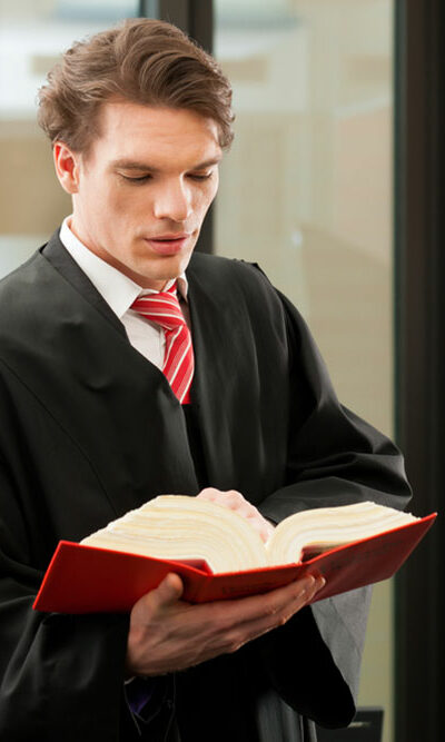 Important Coverage Features of Lawyers Malpractice Insurance