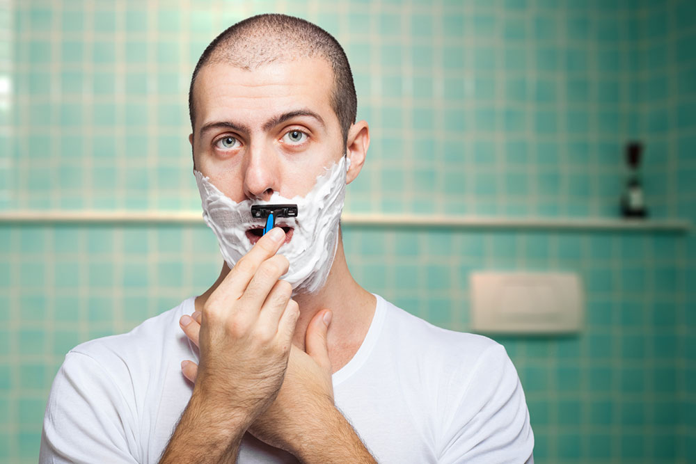 Popular Disposable Razors for Sensitive Skin