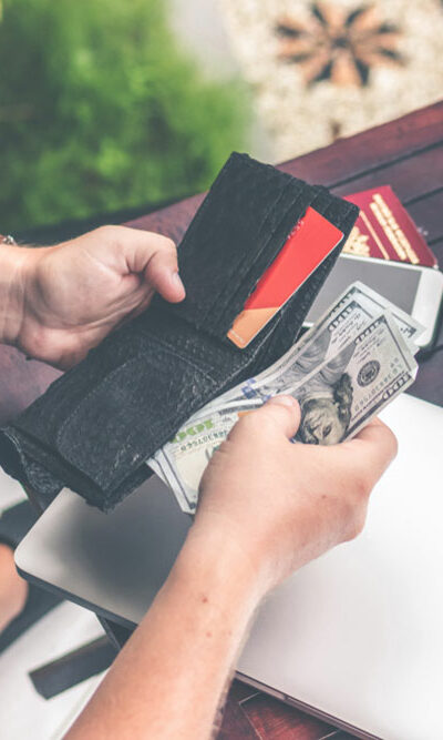 Top 5 cash back credit cards that don&#8217;t have an annual fee