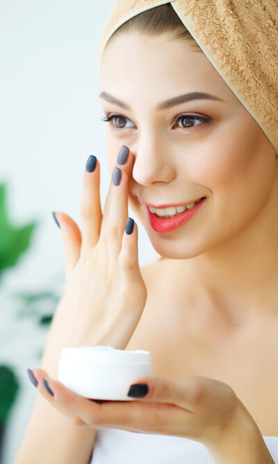 Three Effective Home Remedies For Dry Skin